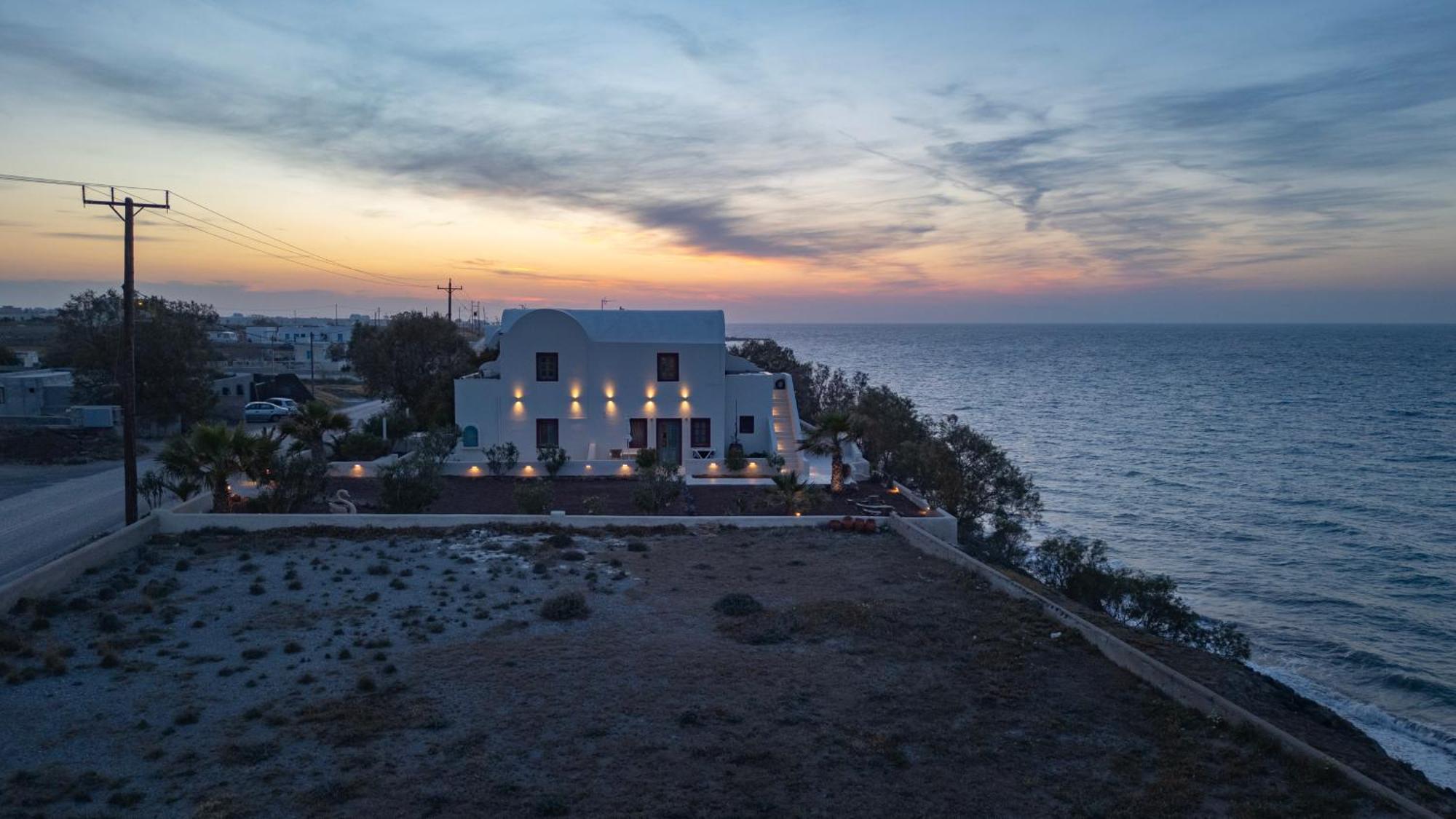 Michelangelo Beach Villa Oía Zewnętrze zdjęcie